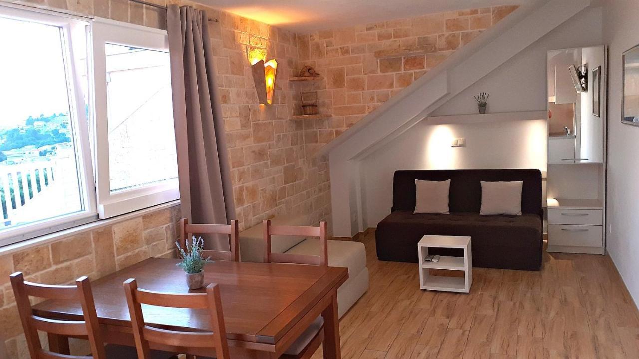 Apartments Villa Bonaca Baška Voda Rum bild