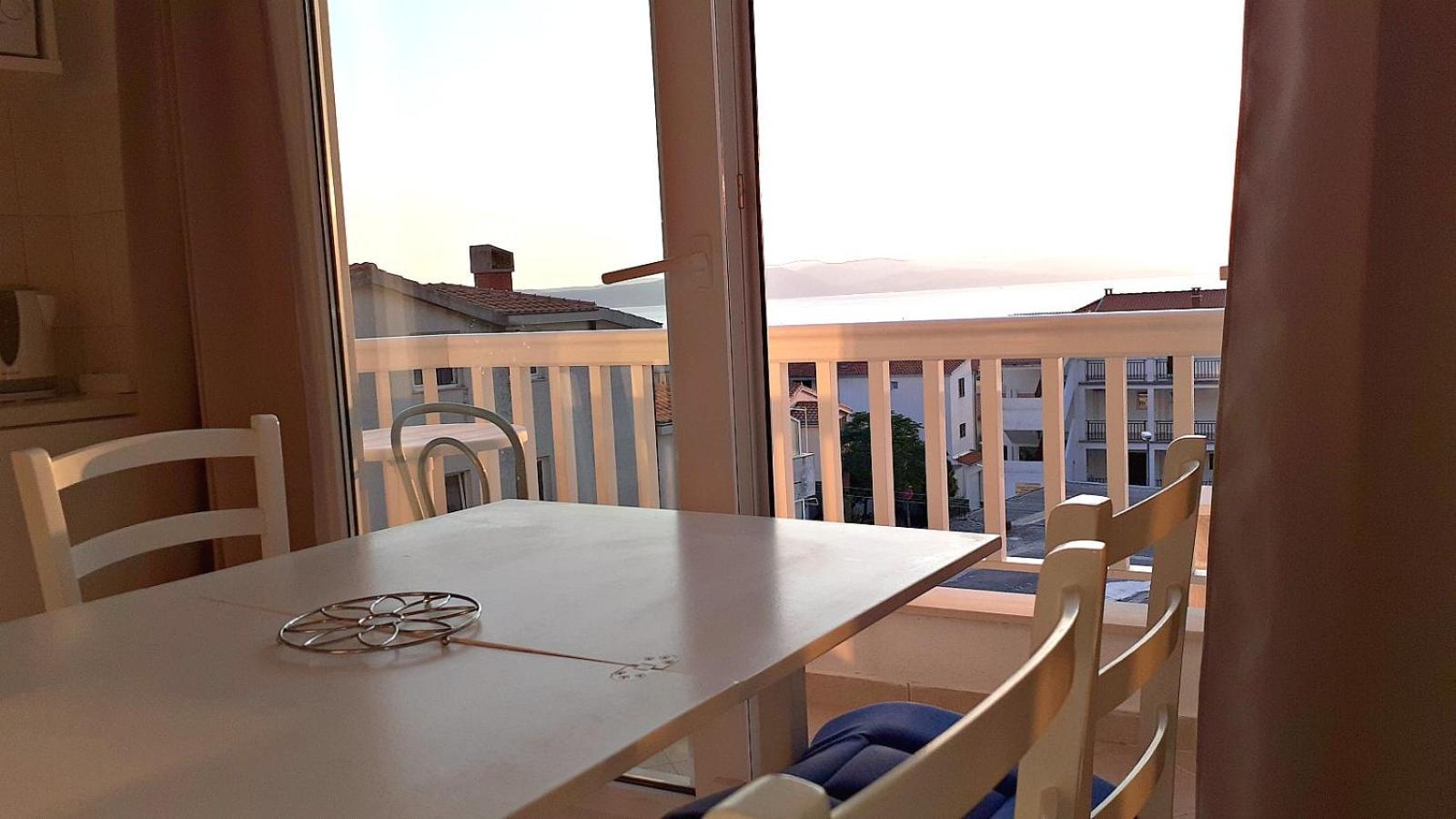 Apartments Villa Bonaca Baška Voda Rum bild