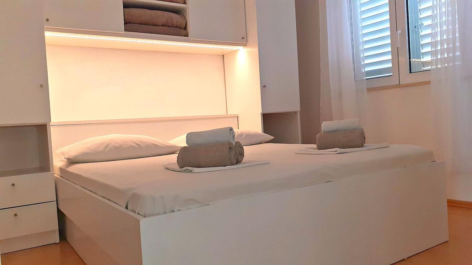 Apartments Villa Bonaca Baška Voda Exteriör bild